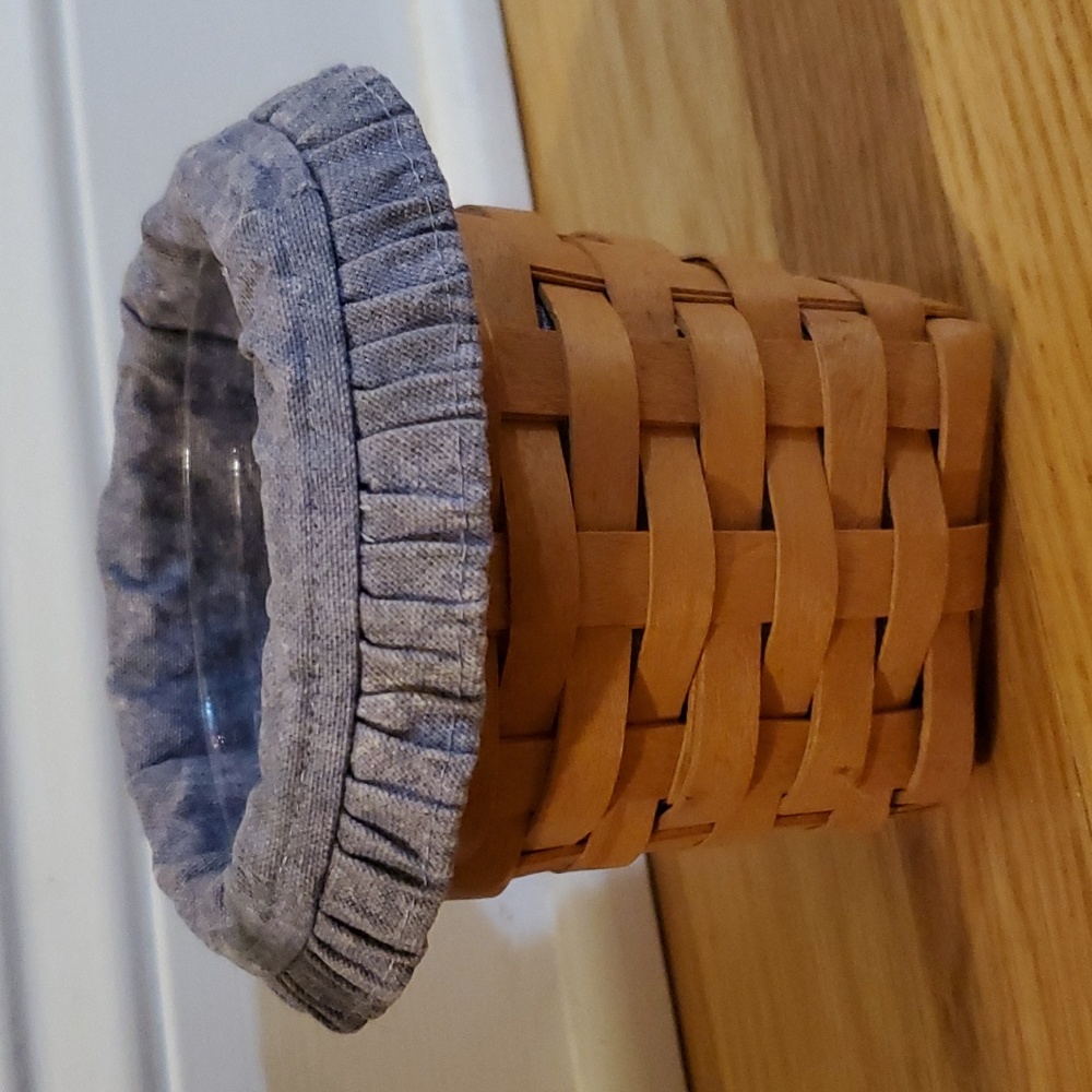 Longaberger pen holder basket